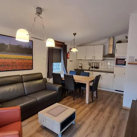 De Blenck Mit Privatem Garten Und Terrasse By Interhome *